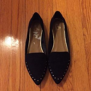 Black Pointy Toe Flats